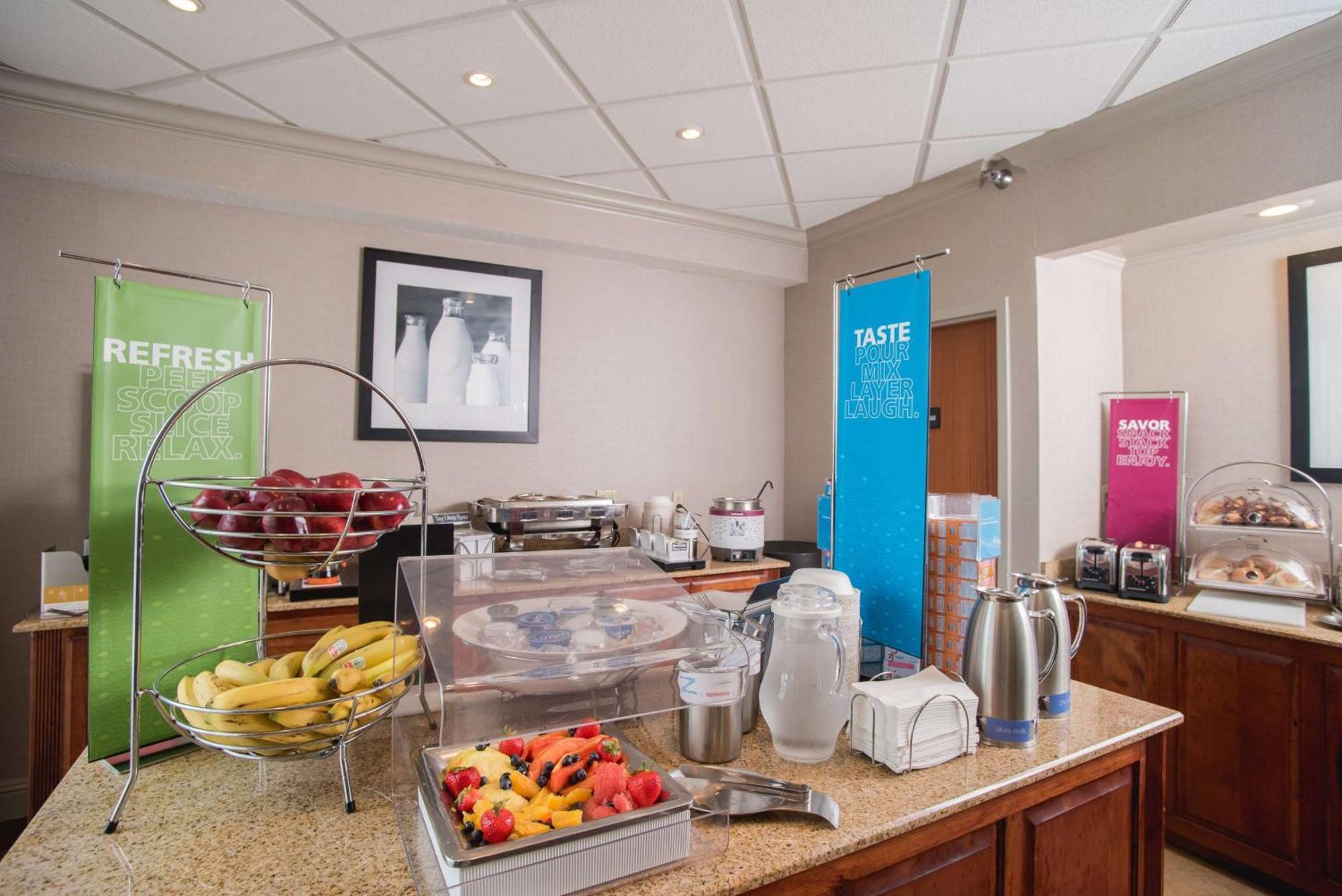 Hampton Inn Джоплін Екстер'єр фото