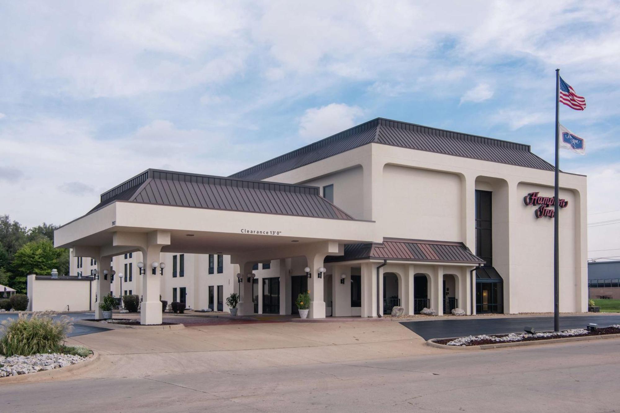 Hampton Inn Джоплін Екстер'єр фото